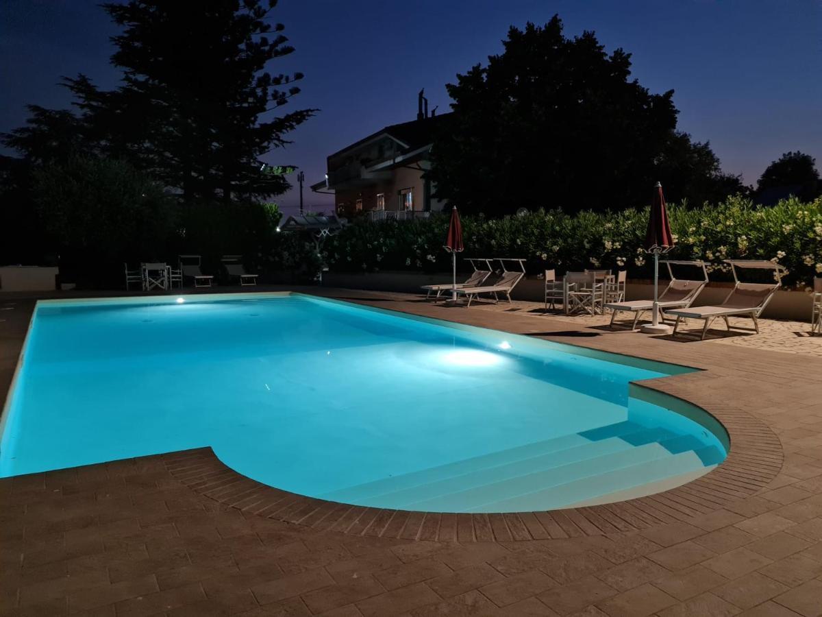 Le Bisceglie Guest House Albanella Exterior photo