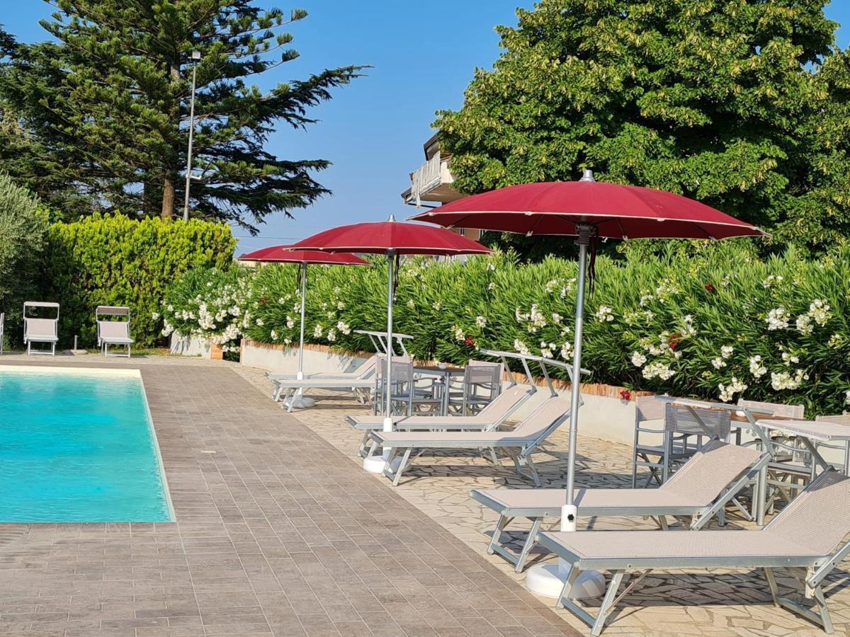 Le Bisceglie Guest House Albanella Exterior photo